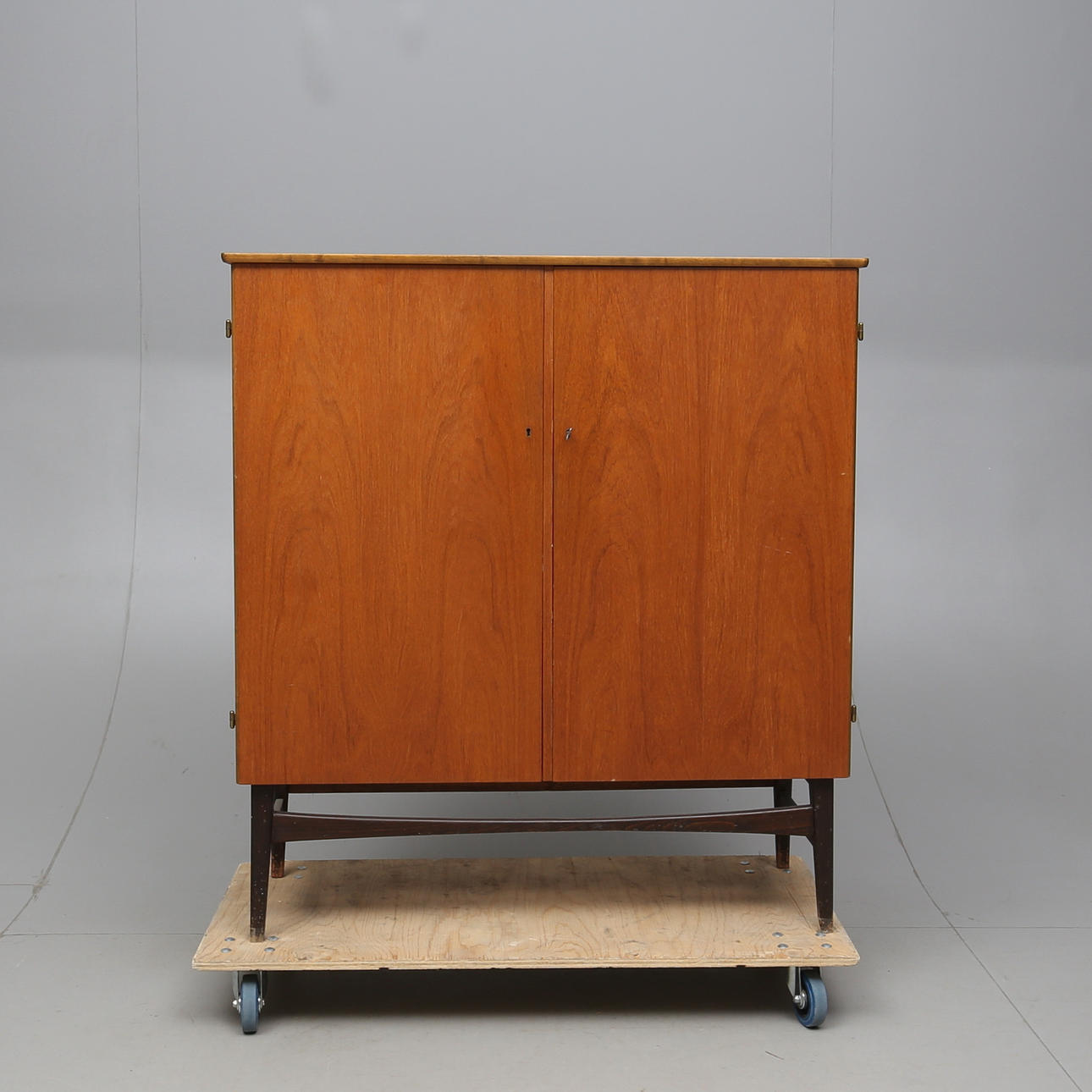 SKÅP, teak, 1960-tal.