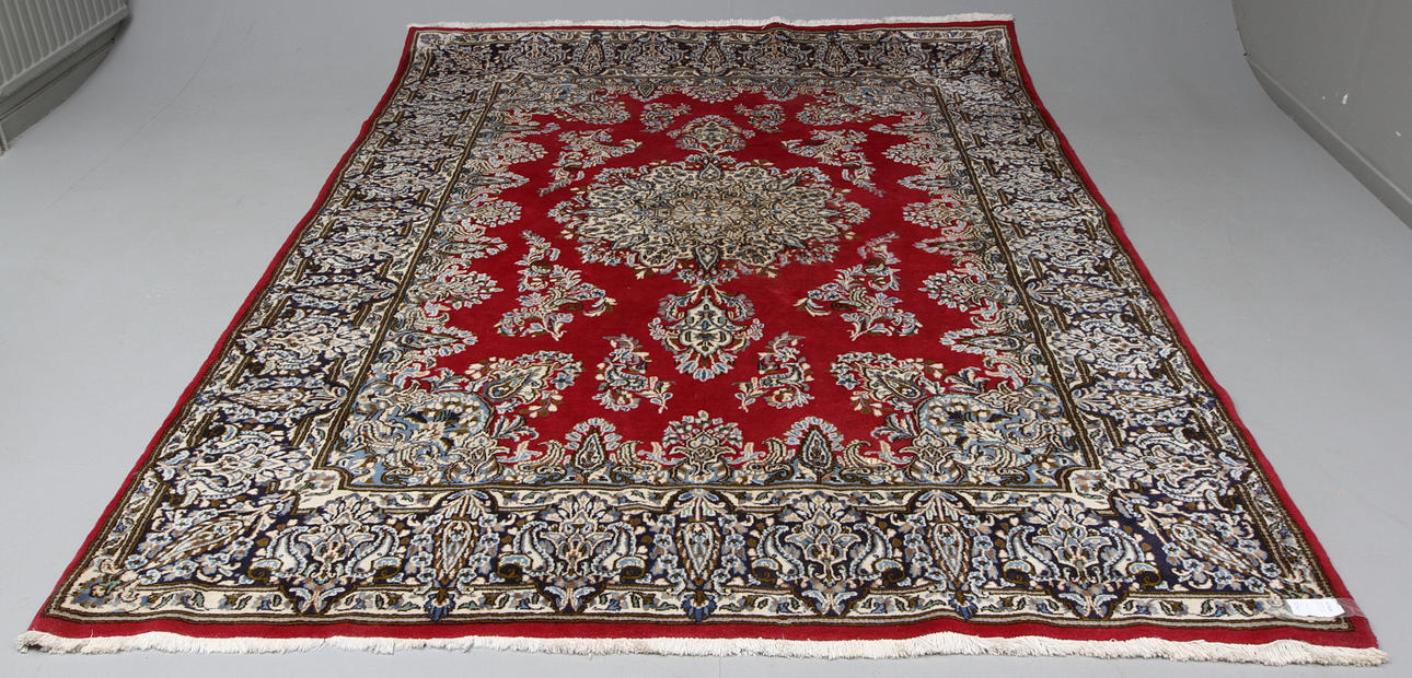 ORIENTMATTA, Kirman, ca 310 x 232 cm.