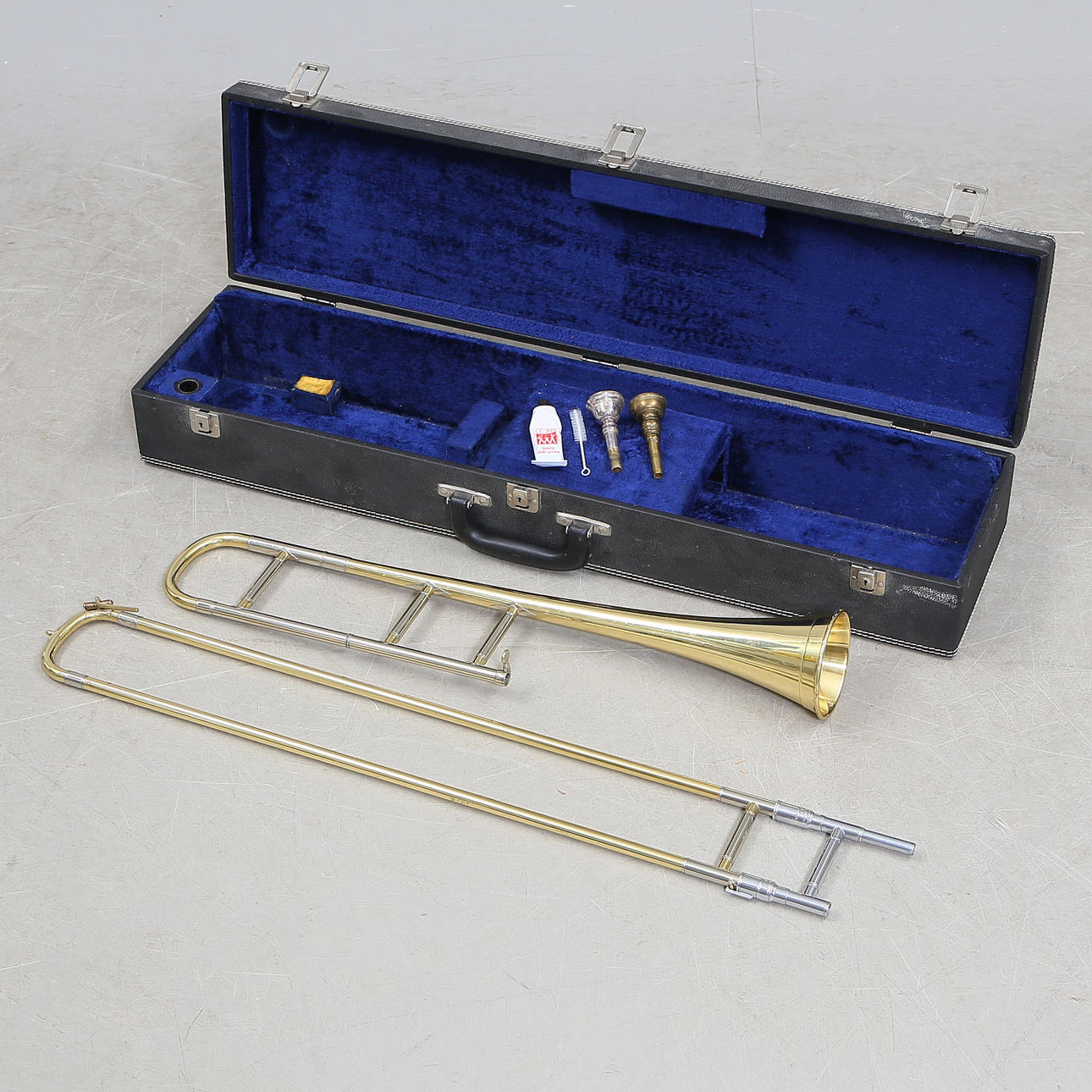 TROMBON.