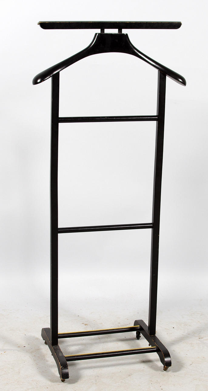 HERRBETJÄNT, svartmålad.