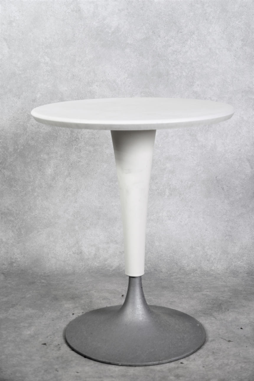 CAFÉ TABLE " Dr NA " Philippe Starck Kartell.