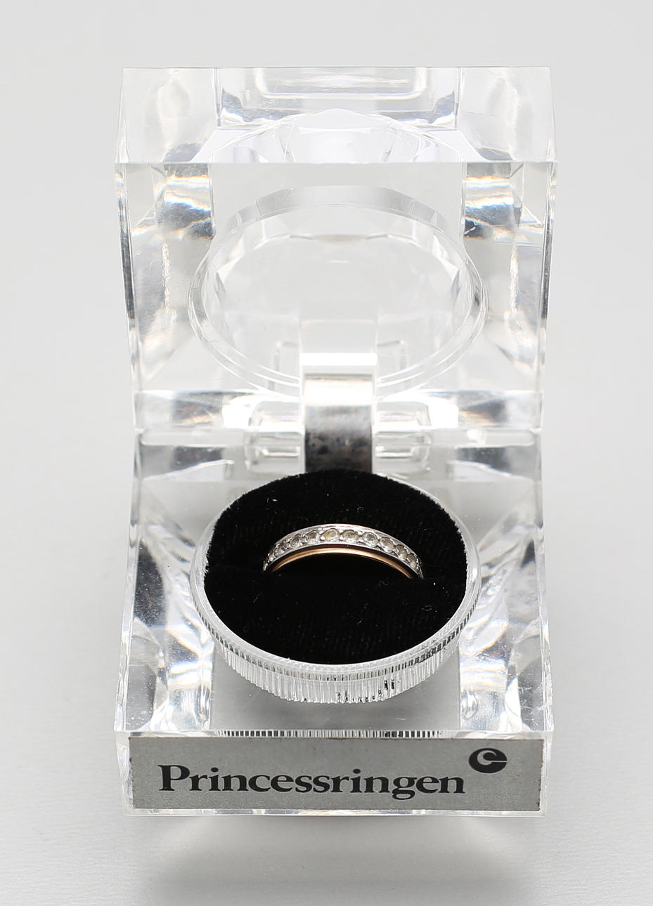 RING, 18k guld, 3 gr.
