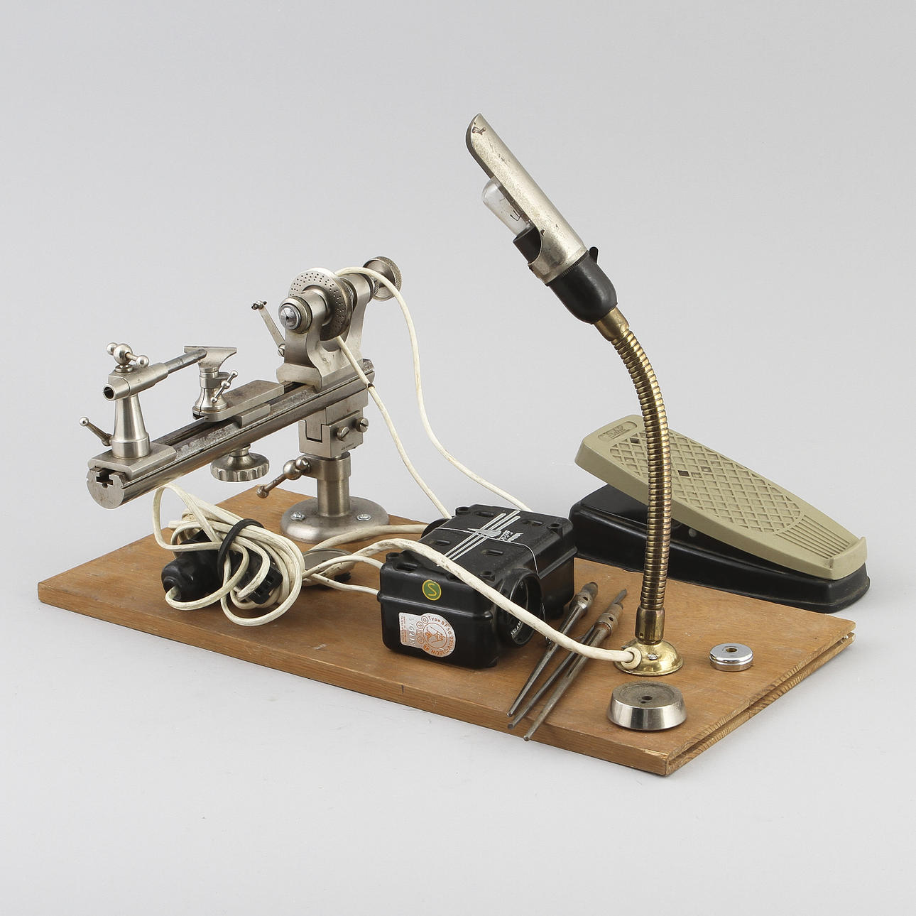 URMAKERISVARV, 1940/1950-tal.