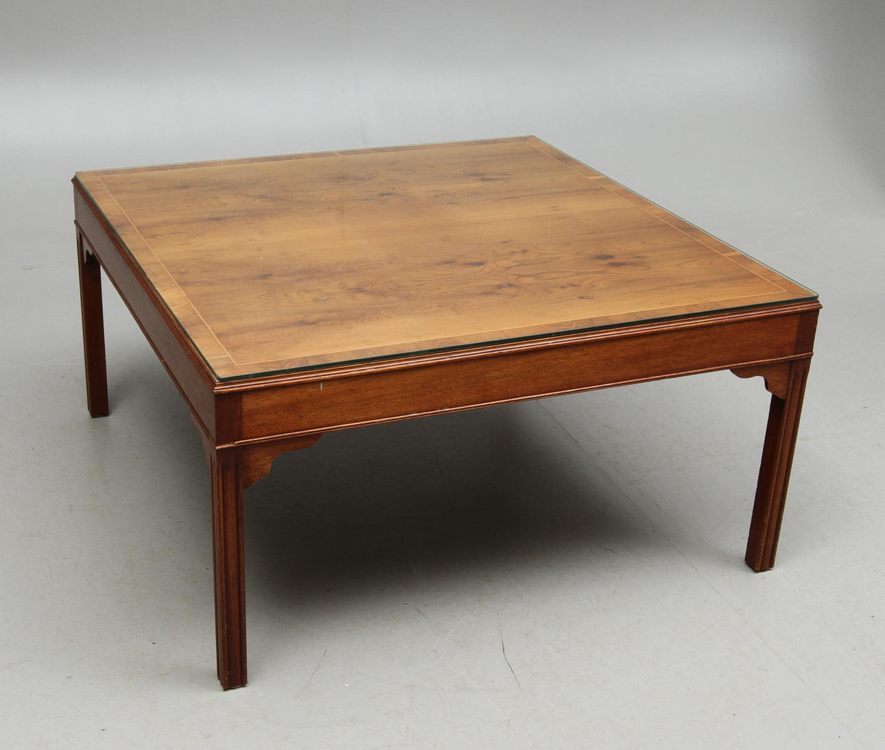 SOFFBORD, med glaskiva, Nordiska Kompaniet, 1900-tal.