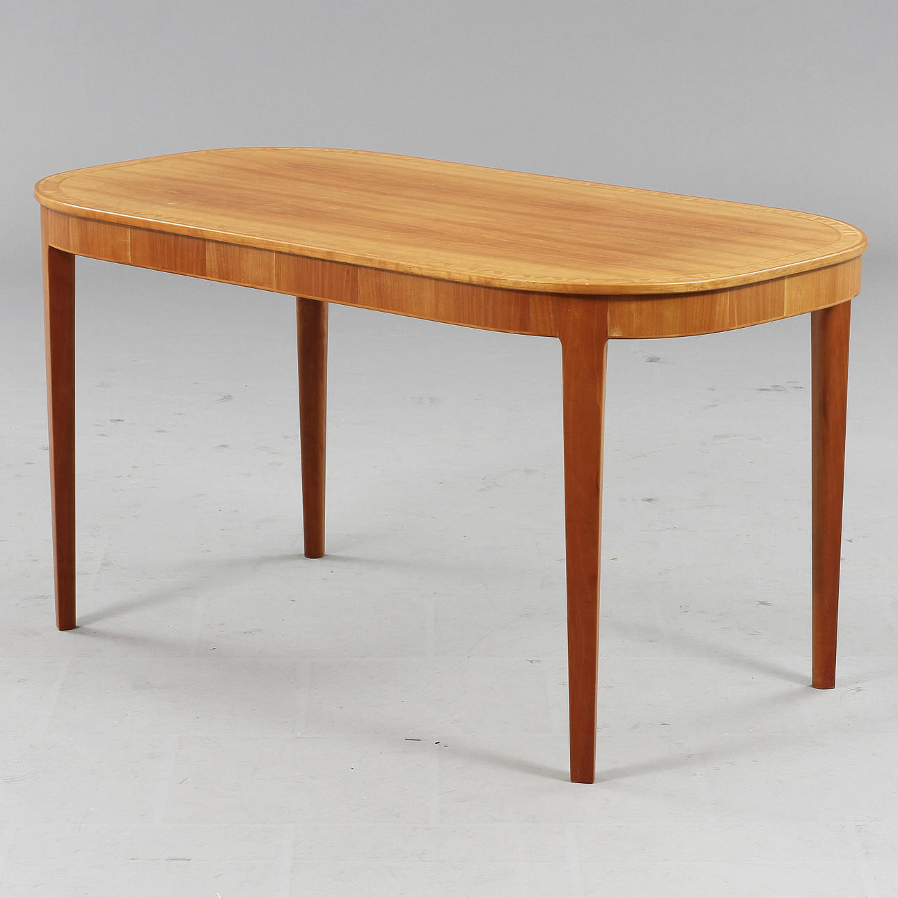 BORD, "Pyramid", Carl Malmsten.