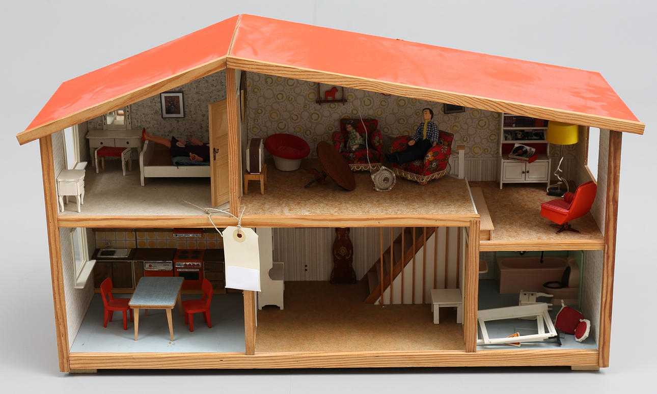 DOCKSKÅP, Lundby, 1900-talets tredje kvartal.