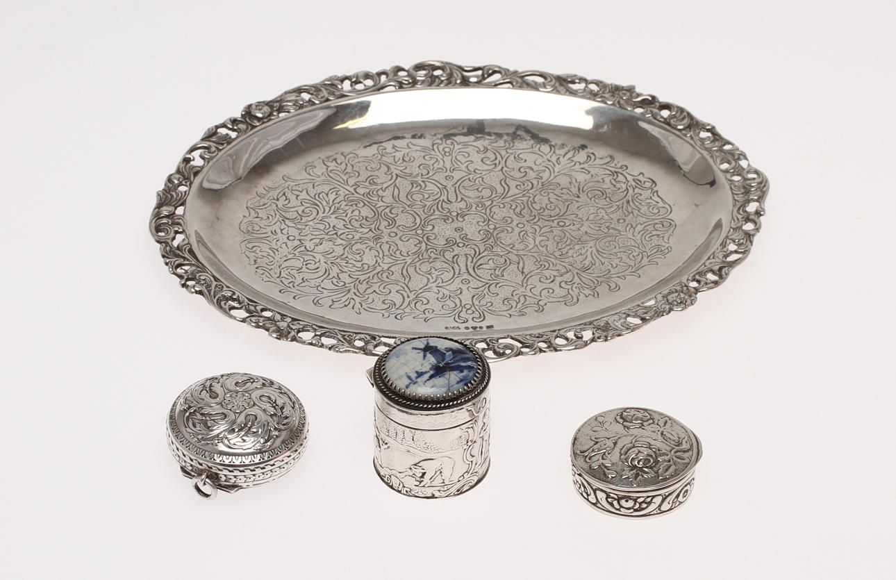 FAT, DOSOR 3 st, silver, total vikt 221 g.
