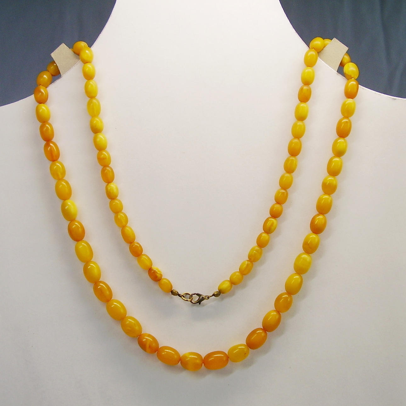 BERNSTEIN KETTE KÖNIGSBERG ANTIK 68 cm.