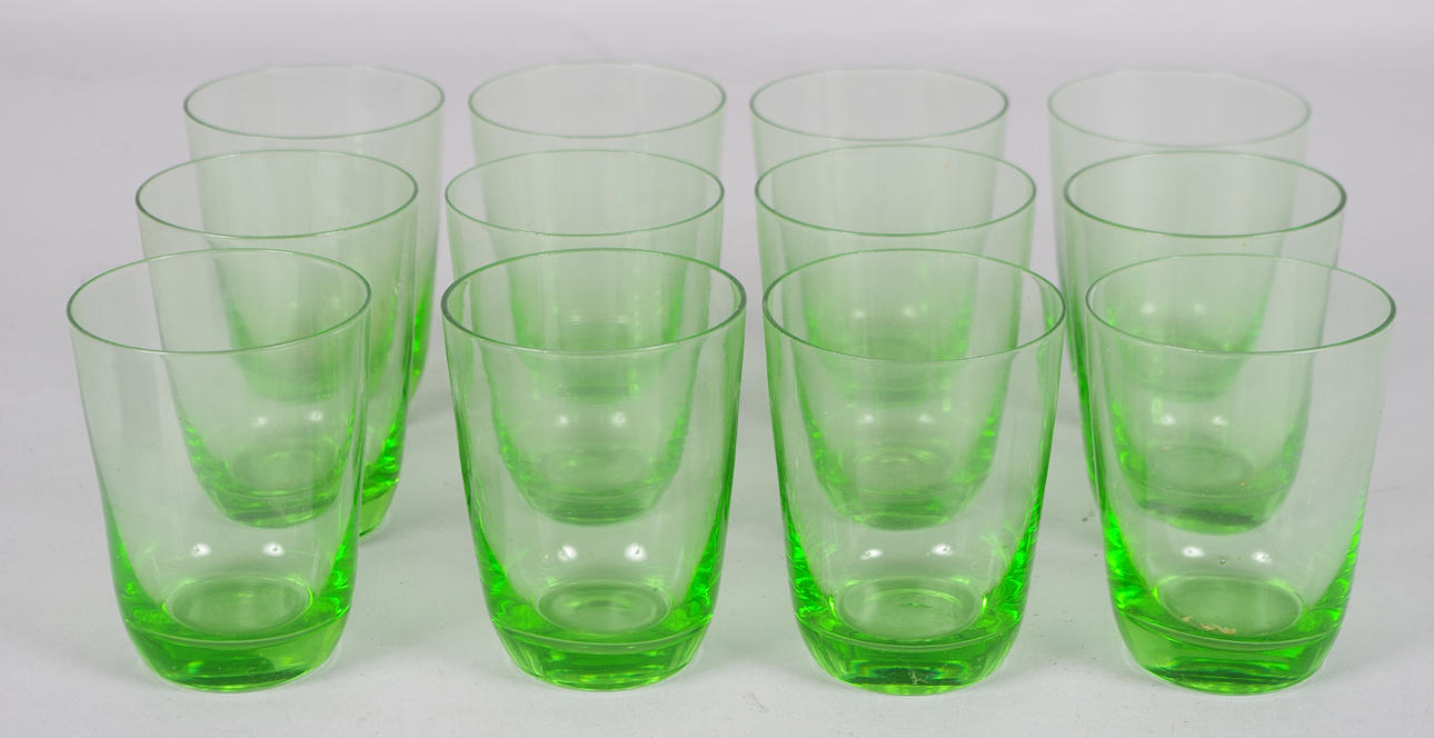SELTERGLAS, 12 stycken, grönt glas.