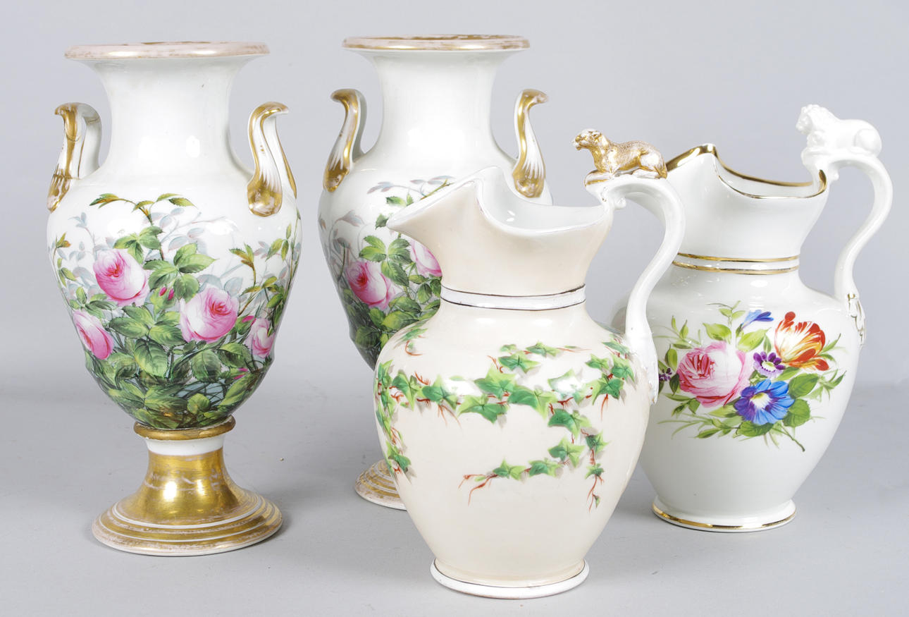 1 PAR VASER SAMT 2 KANNOR, Bing & Gröndal, sent 1800-tal.