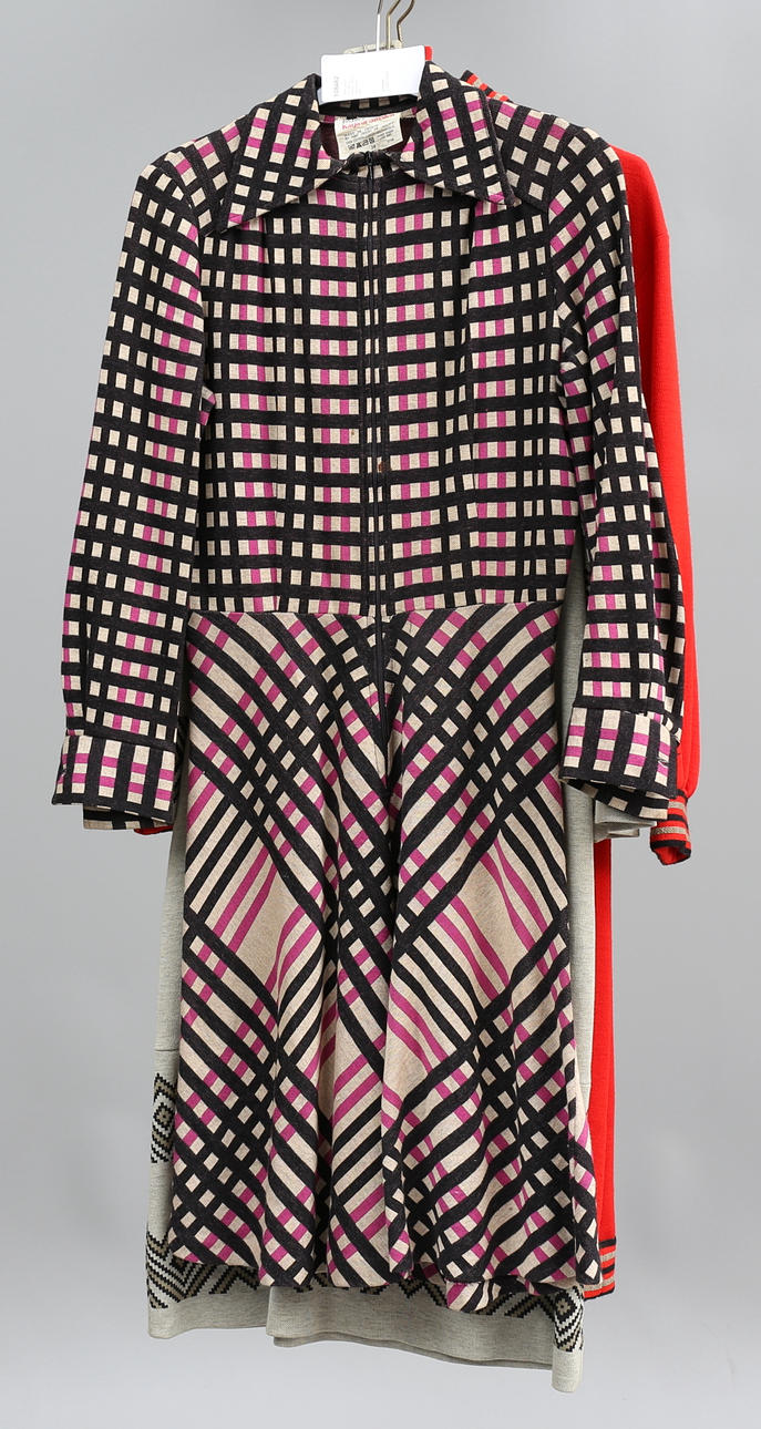 DAMKLÄDER (3), Katja of Sweden, 1900-talets andra hälft.