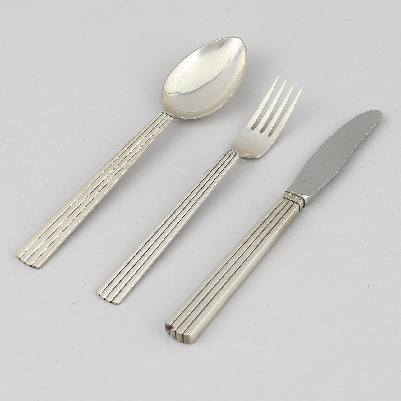 BESTICK, 30 delar, sterling silver Denmark, "Bernadotte", Georg Jensen.