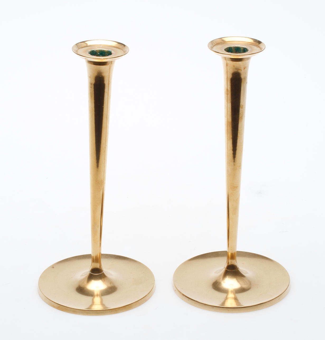 LJUSSTAKAR, ett par, mässing, Gusum Bruk 65.