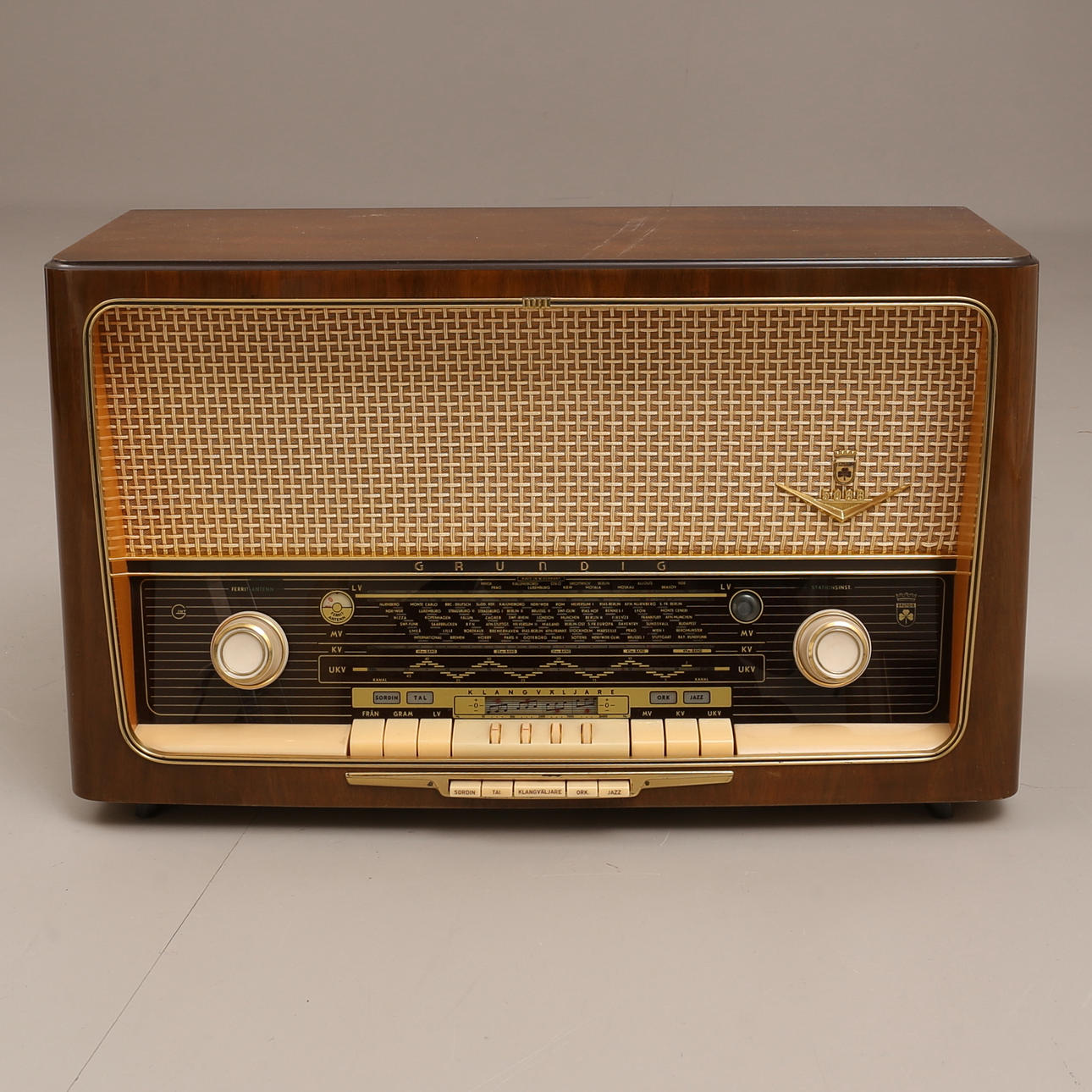 RADIO, Grundig, tipo 5088/S.