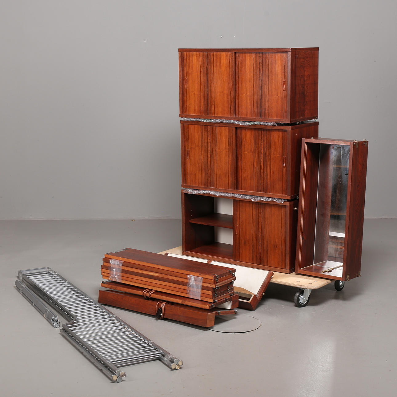 SHELVING SYSTEM "String", Jakaranda, Nils Strinning, 1960s. CITES certificate.