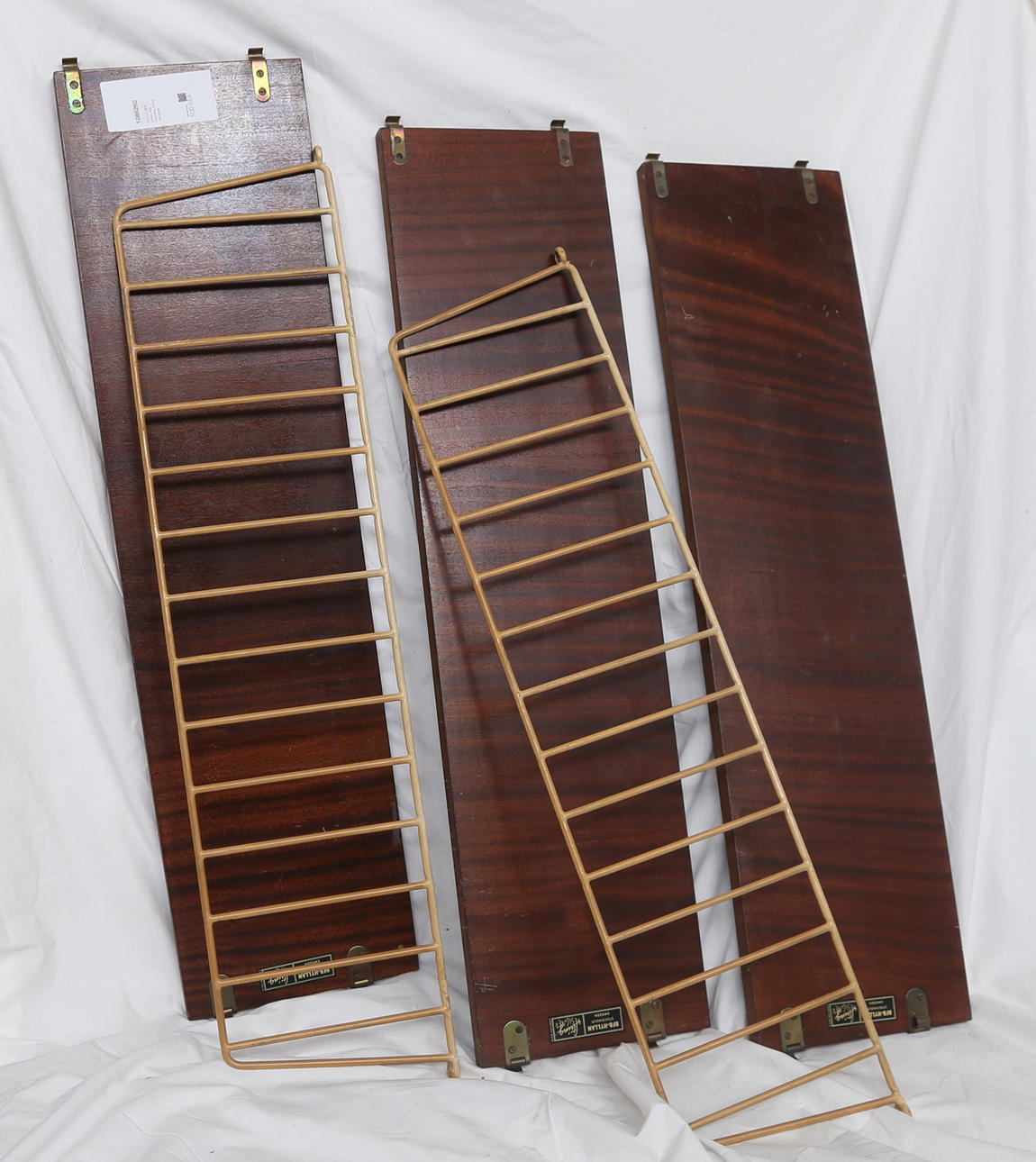 REPISA, estantería BFB, Nils Strinning, diseño String.