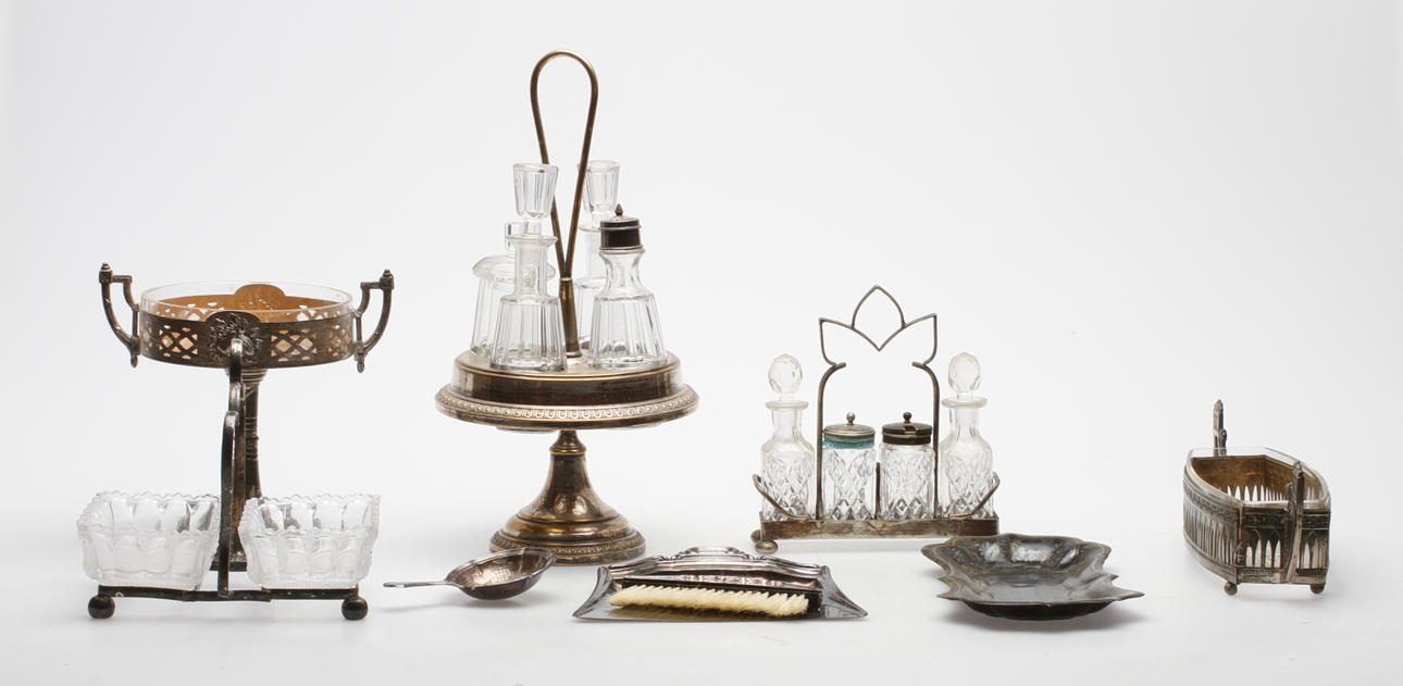 METALLFÖREMÅL, 1800-1900-tal.