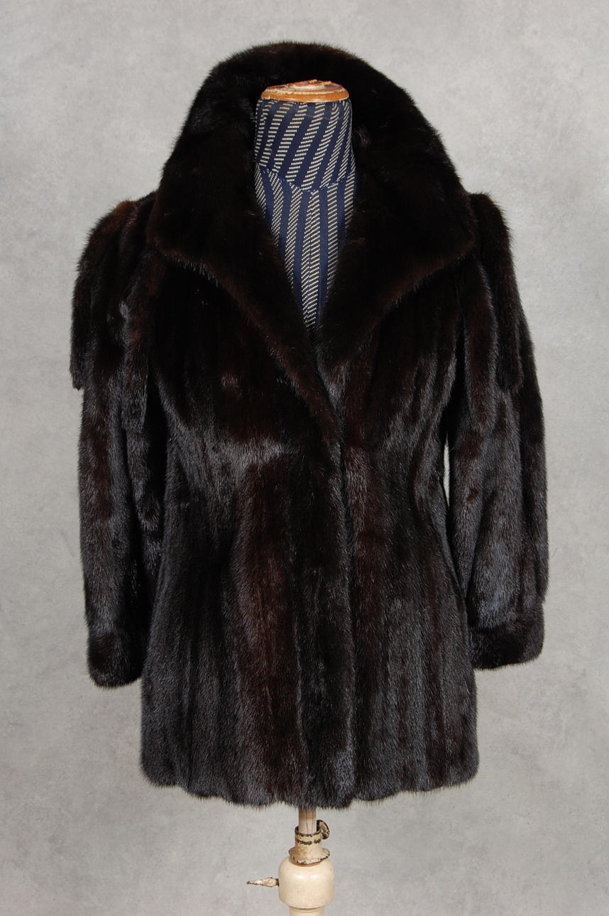 MINKPÄLS, sagamink, nyskick.