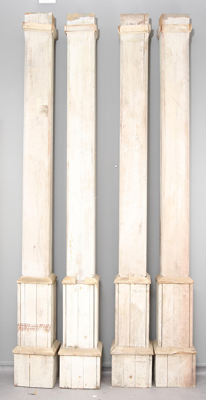 KOLONNER, 4 st, trä, från orangerie, tidigt 1900-tal.