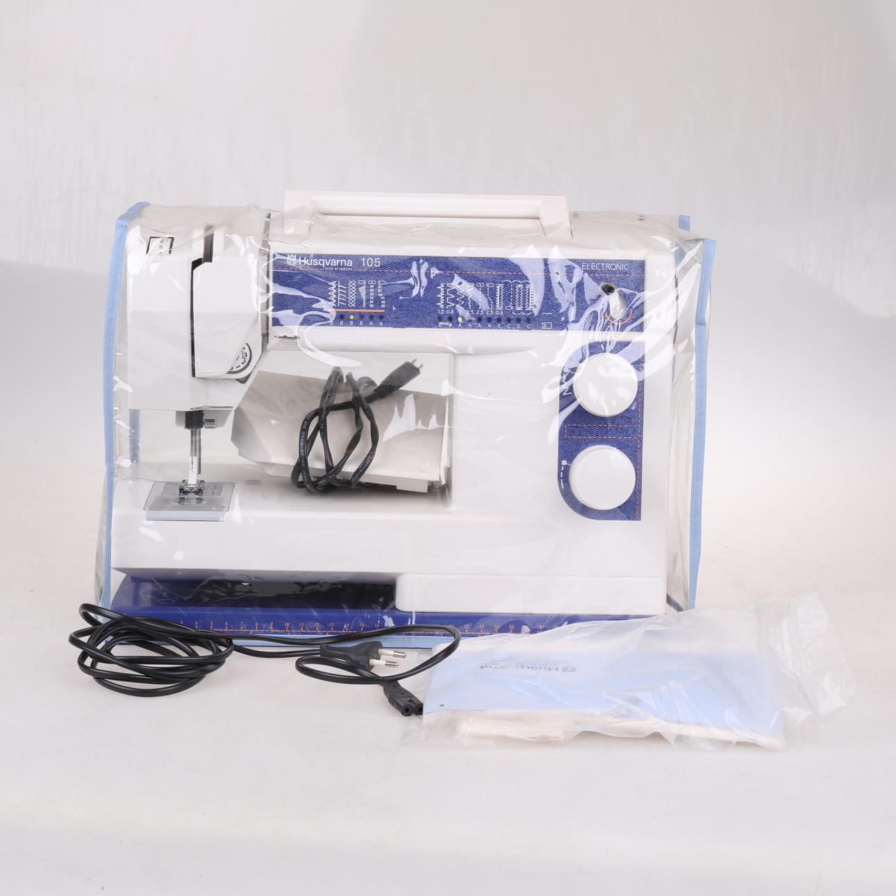 NÄHMASCHINE, Husqvarna 105.