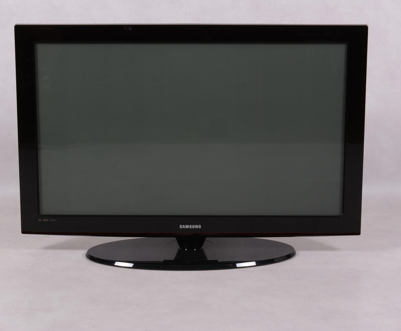 TV, Samsung, 42 pulgadas.