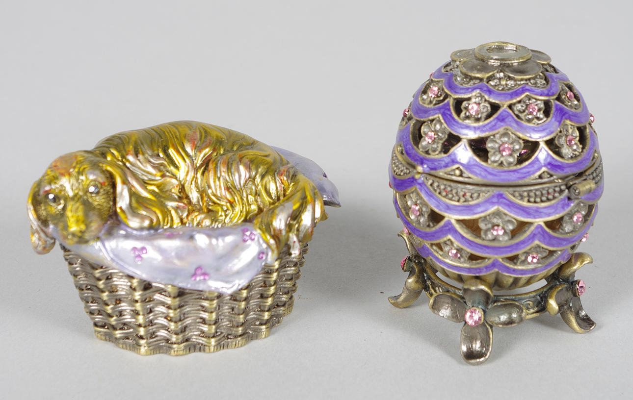 LOCKDOSOR, 2 stycken, metall, samtida.