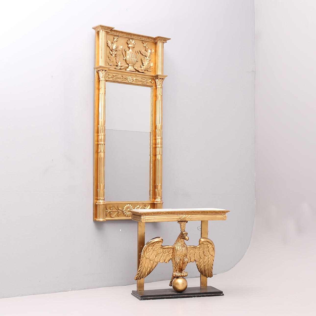 MIRROR with CONSOLE TABLE, empire, 19th century.