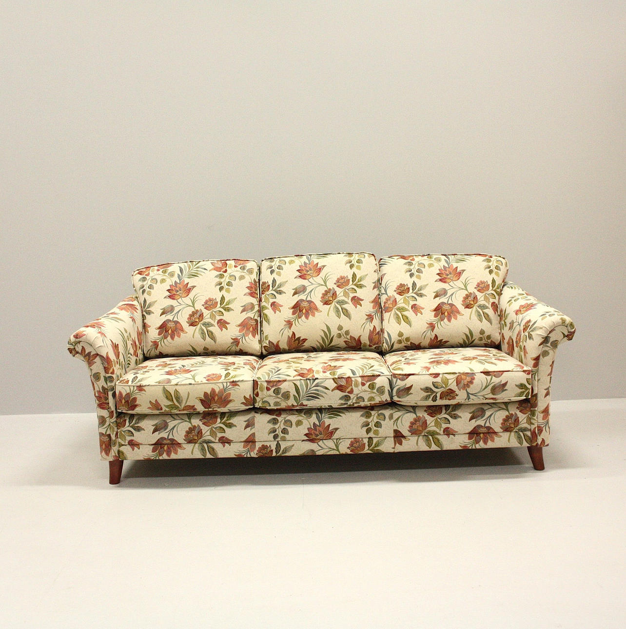 SOFA, 3-seater, floral, 2000s.