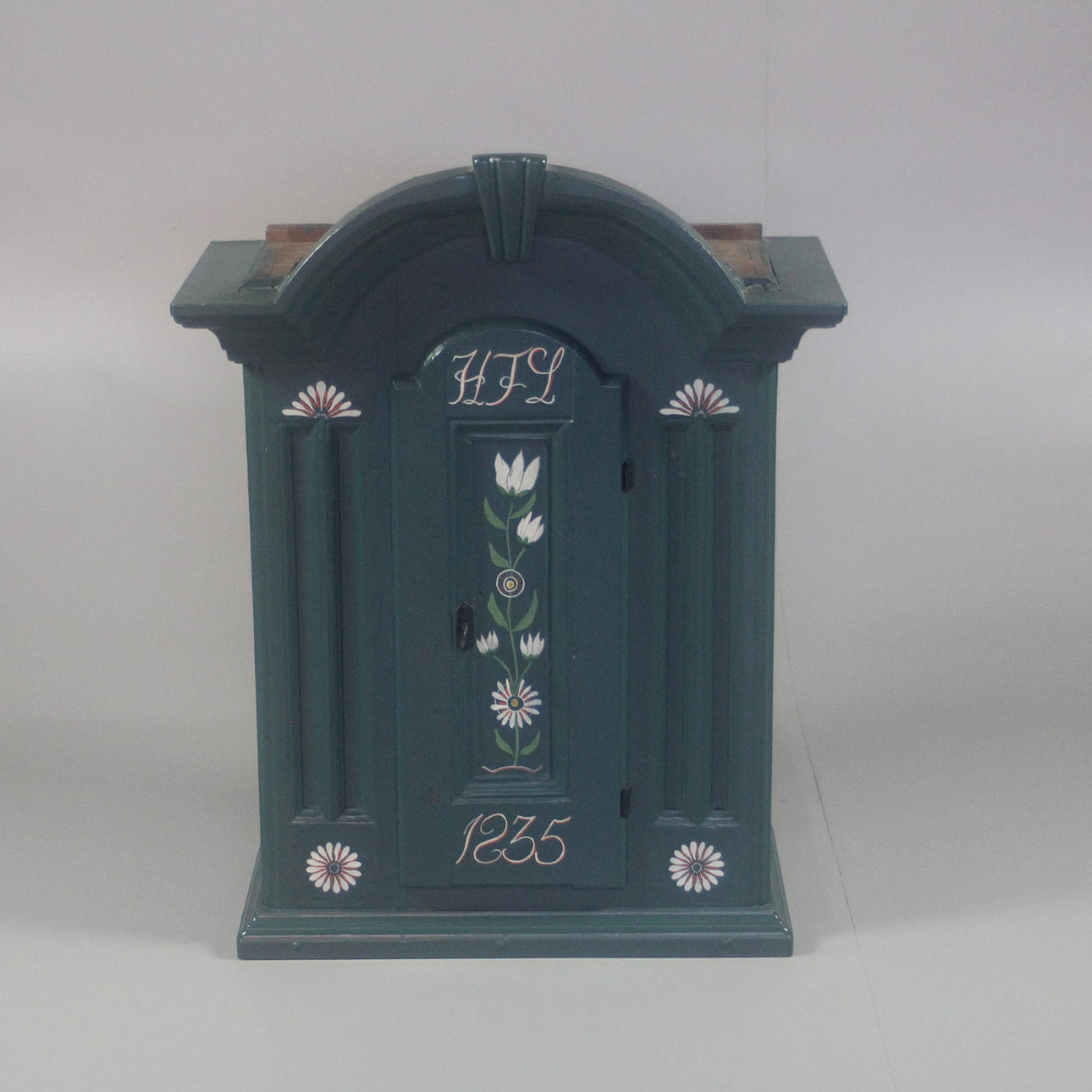 ARMARIO DE PARED de 1835.