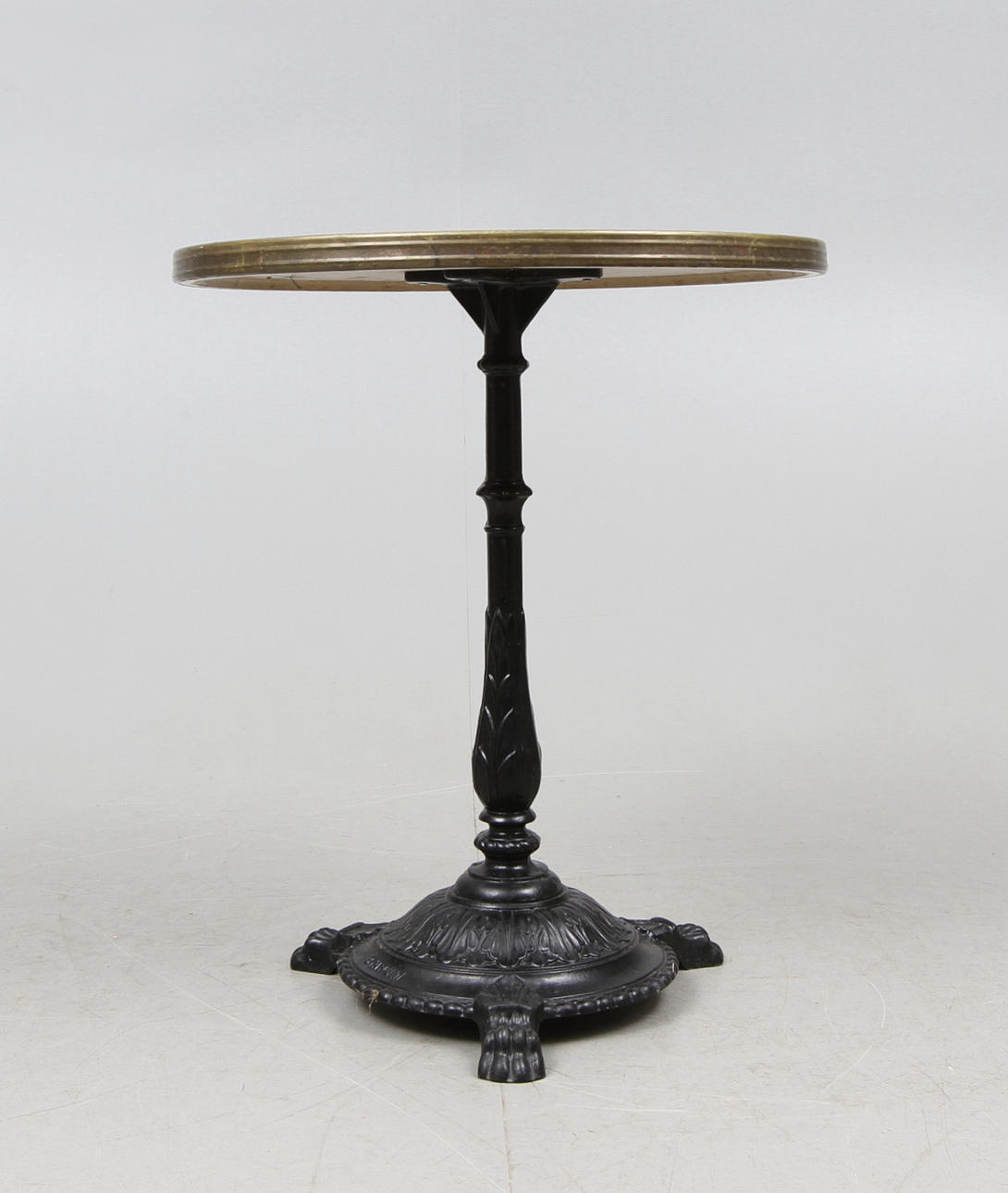 TRÄDGÅRDSBORD, lättmetall, Byarum, 1900-talets andra hälft.