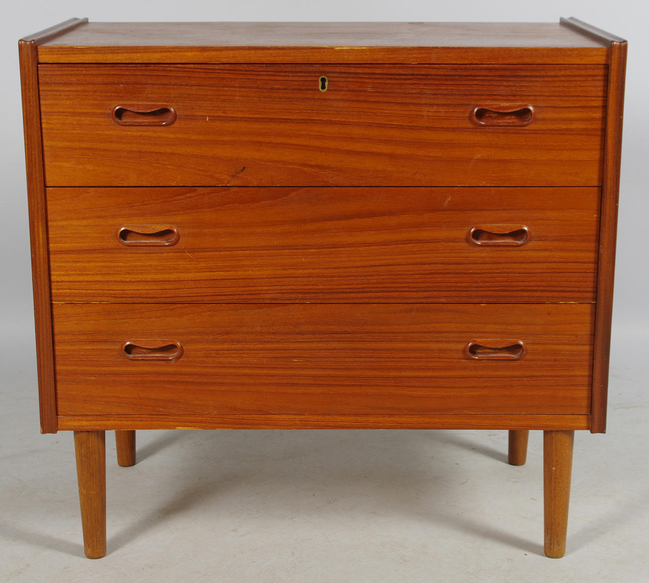 BYRÅ, 3-lådig, teak, 1960-tal.
