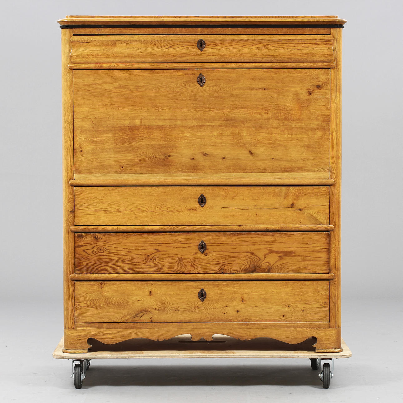 CHIFFONIER, 1800-tal.