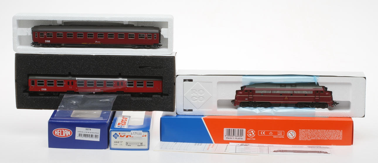 MODELLTÅG ROCO HELJAN, Diesellok My 1116 och 2 personvagnar i originalkartong.