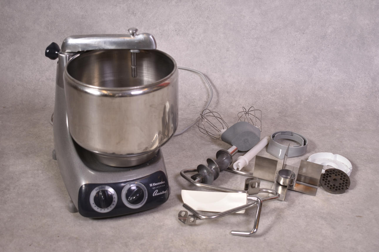 HOUSEHOLD ASSISTANT Electrolux Selection.