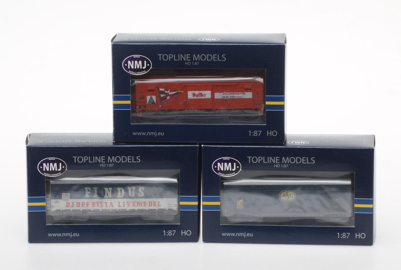 MODELLTÅG NMJ 3 stycken SJ godsvagnar med reklam. HYLLBO, ASG oh FINDUS. Originalkartong.