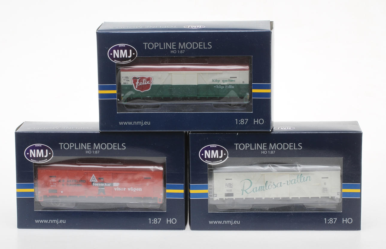 MODELLTÅG NMJ 3 stycken SJ godsvagnar med reklam. ÅKERLUND & RAUSING, FELIX och RAMLÖSA. Originalkartong.