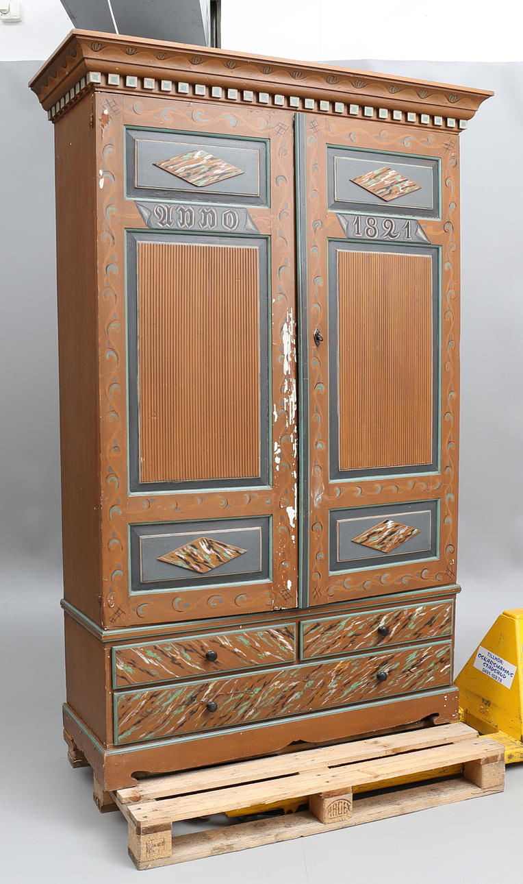 SKÅP, daterat 1821.