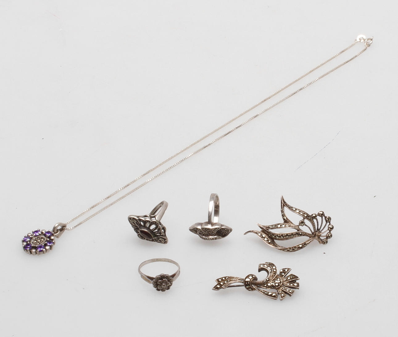 SMYCKEN, silver med bl.a. markasiter, 1900-tal.