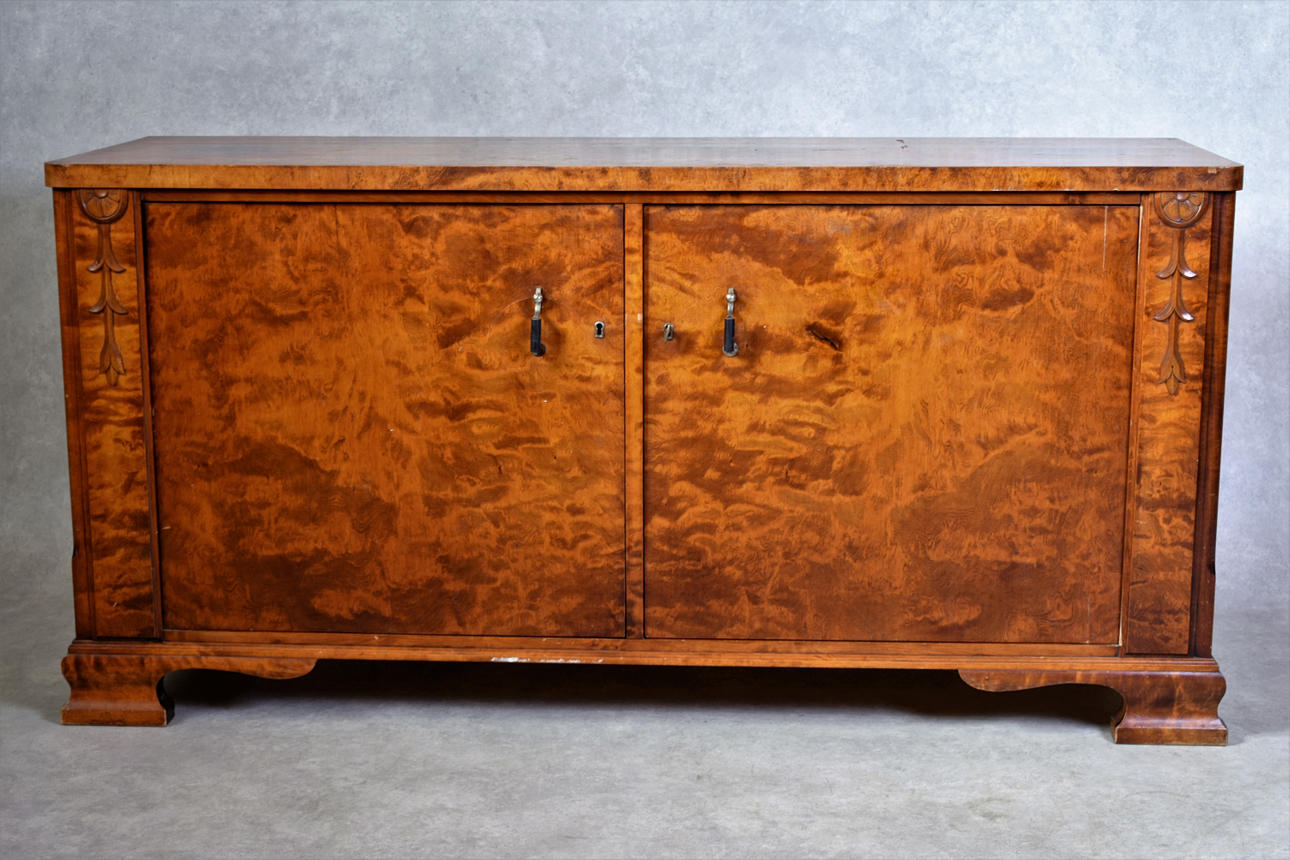 SIDEBOARD Swedish grace 1920 tal.