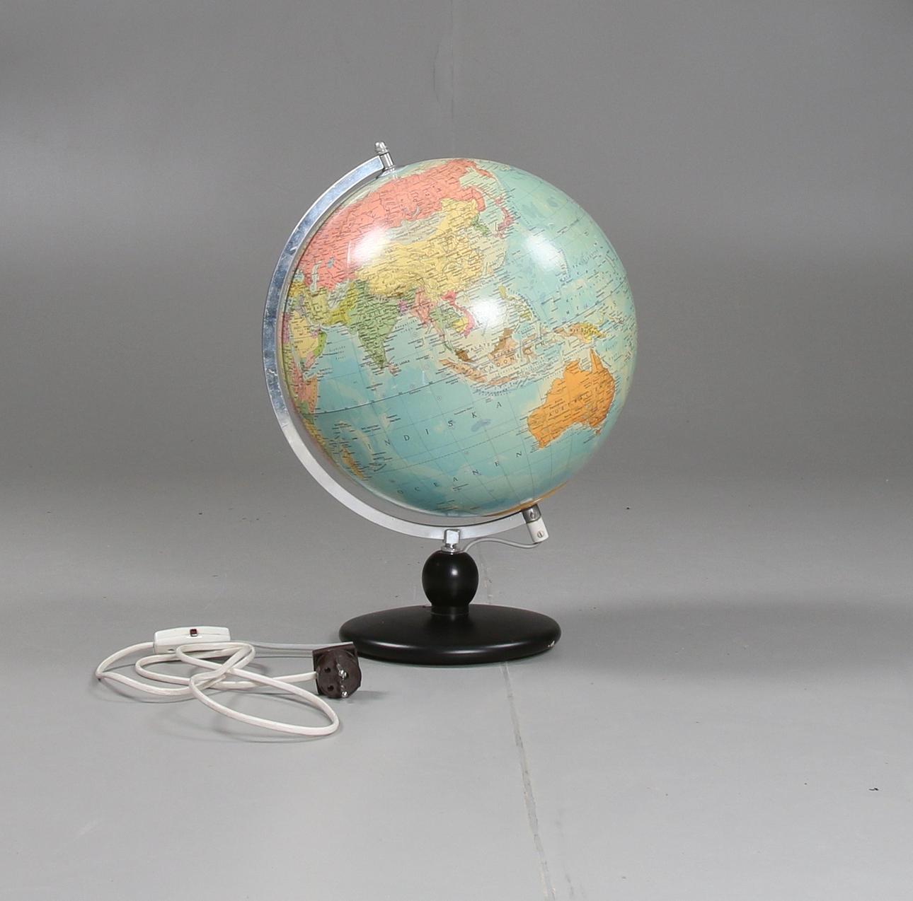 JORDGLOB med belysning, 1970-tal.