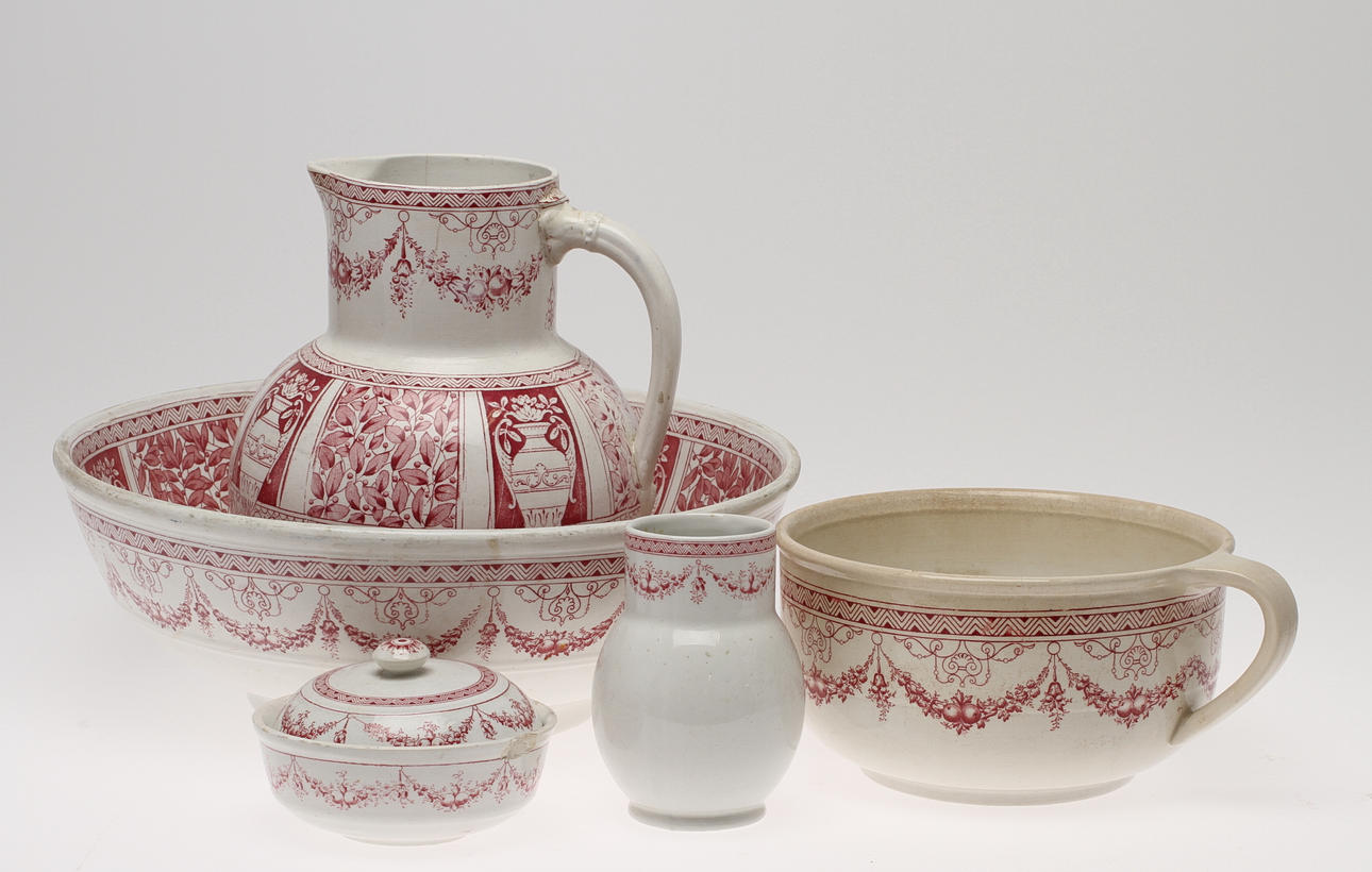 TVÄTTSET, 5 delar, "Como", Gustavsberg, 1916.