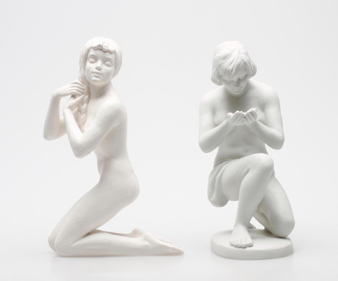 FIGURINER, 2 st, Wallendorf samt Goebel, 1900-talets andra hälft.