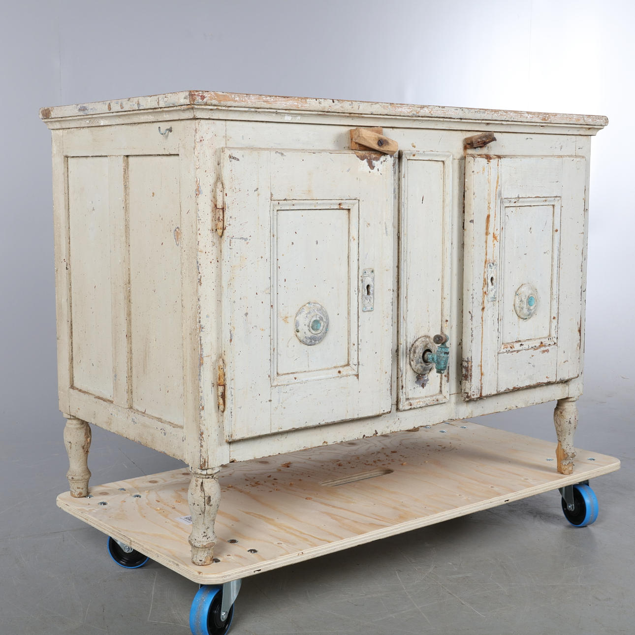 ISSKÅP, tidigt 1900-tal.