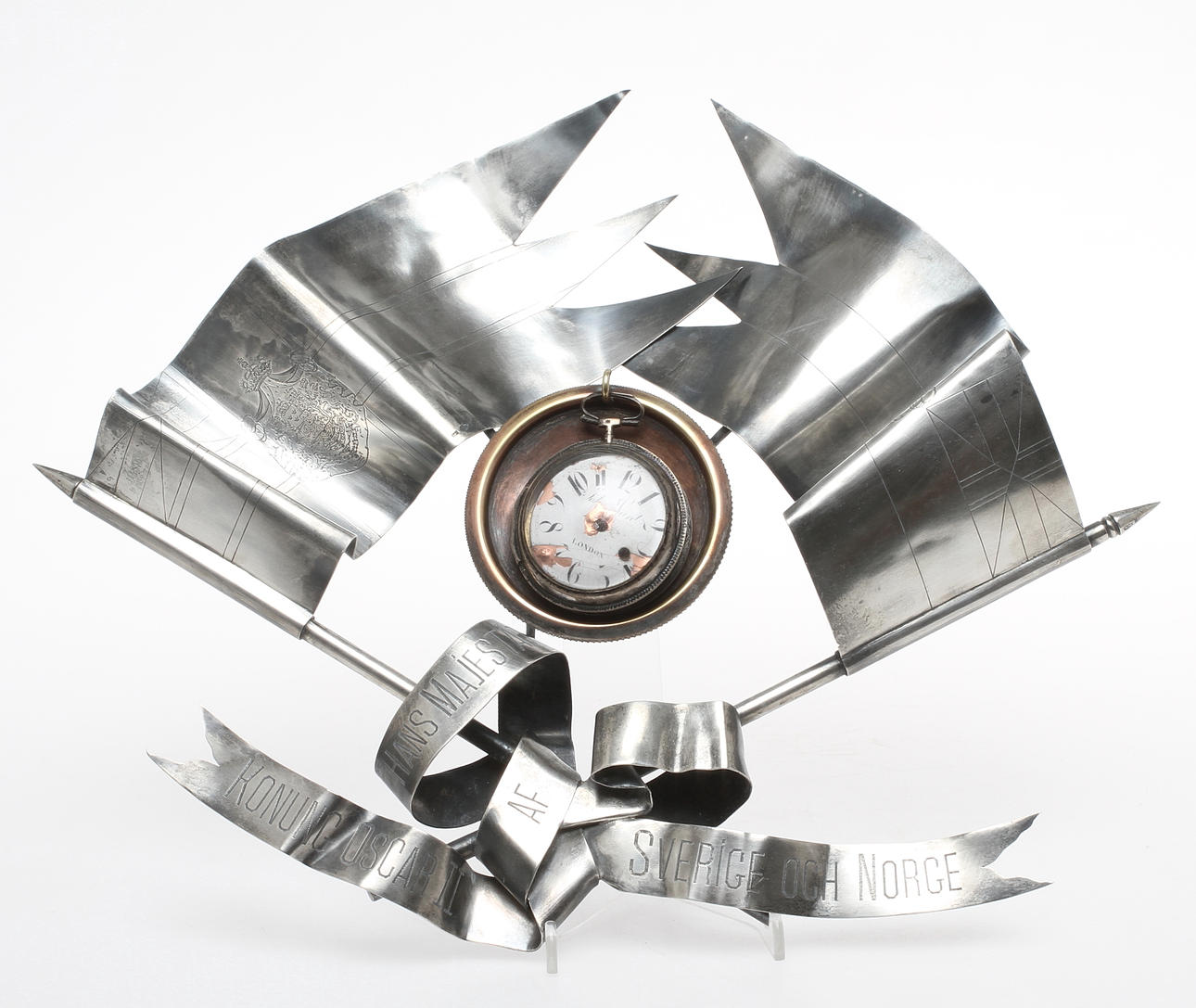 FICKURSSTÄLL, för vägghängning, mestadels silver, Moskva, 1800-talets andra hälft.