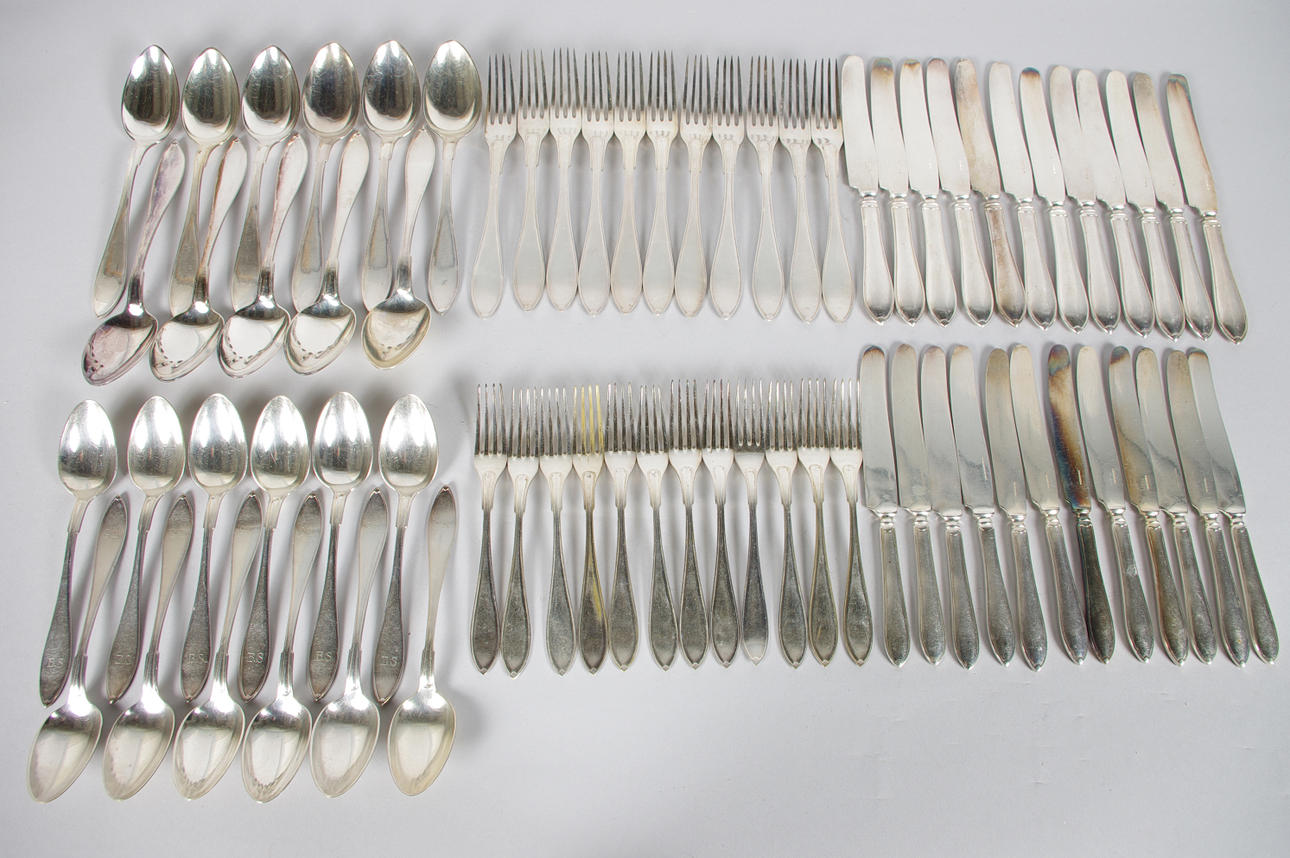 BESTICKUPPSÄTTNING, "Svensk Spets", nysilver.