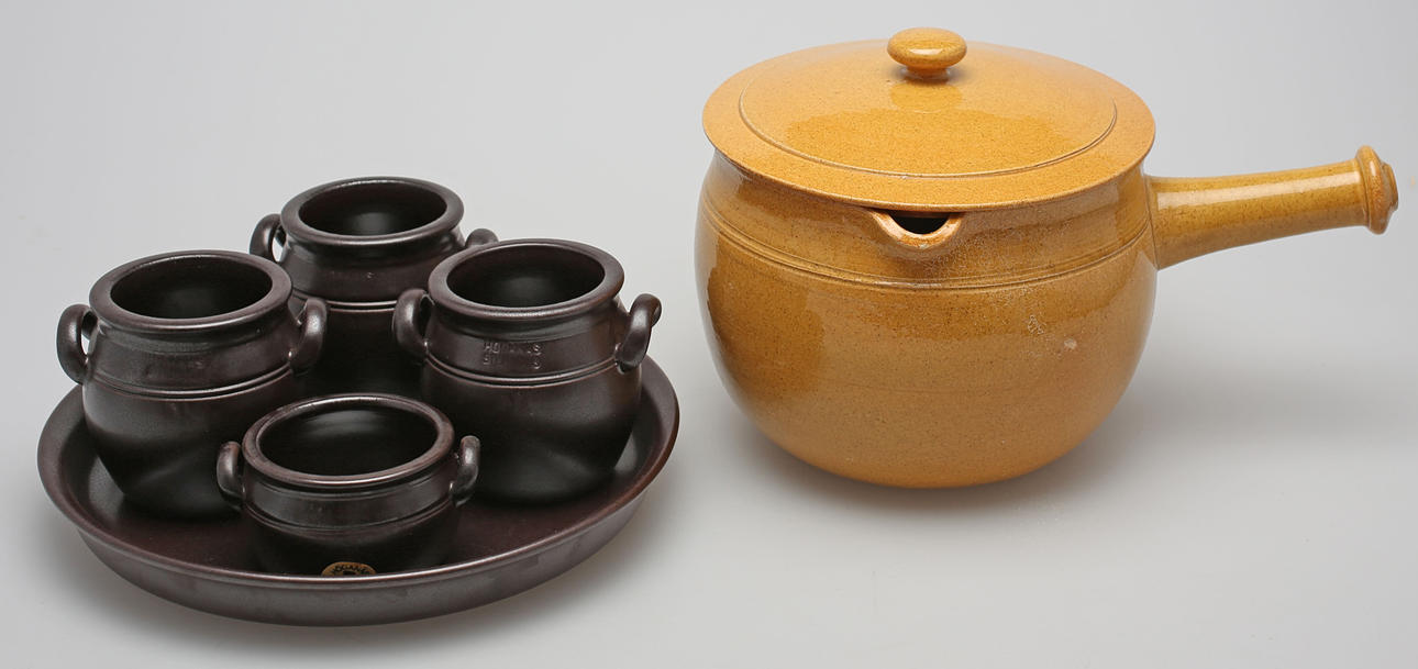 SILLFAT MED KRUKOR SAMT KOKKÄRL, 6 delar, stendgods, Höganäs.