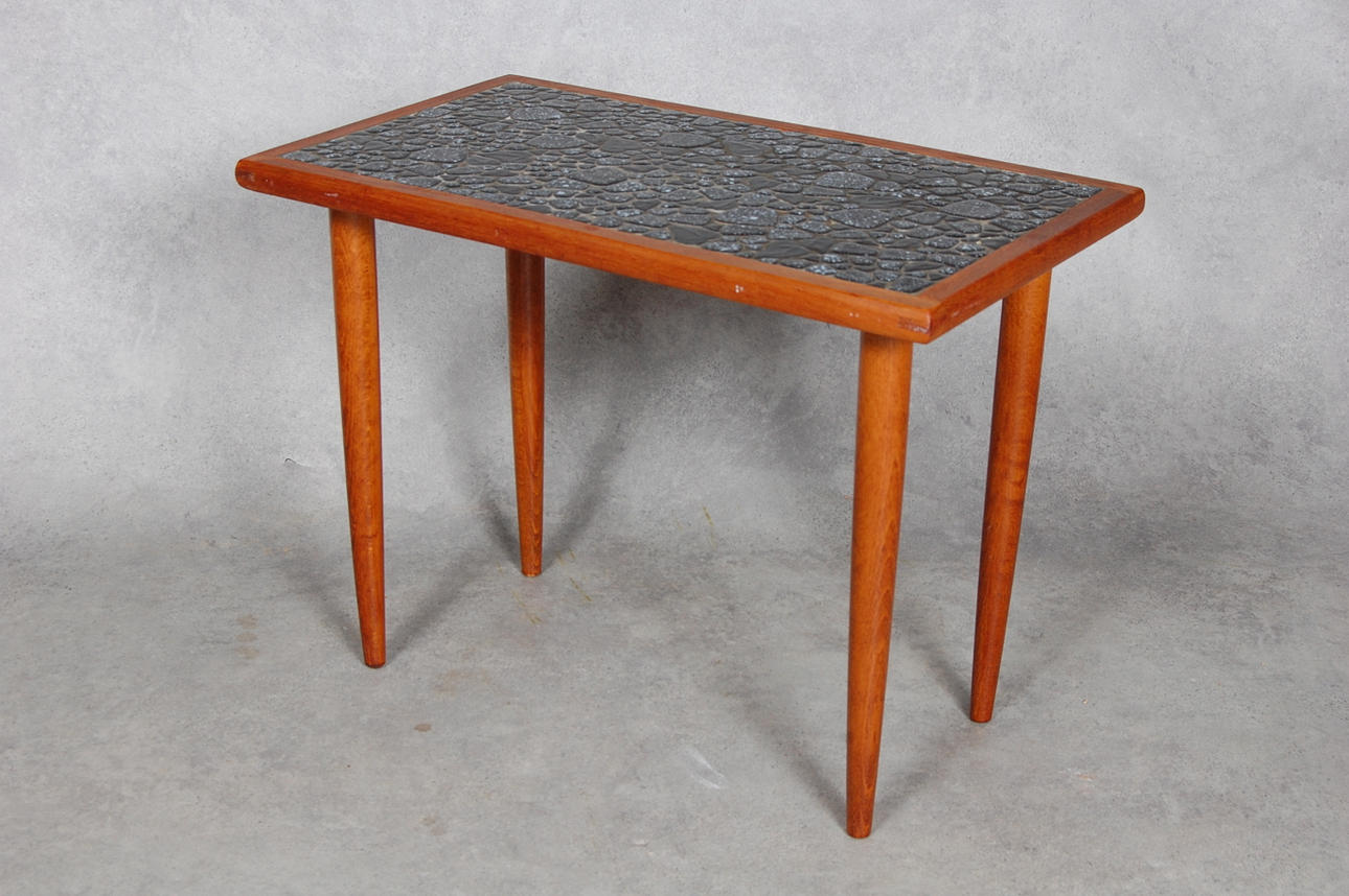 BORD, med mosaik, 1950-tal.