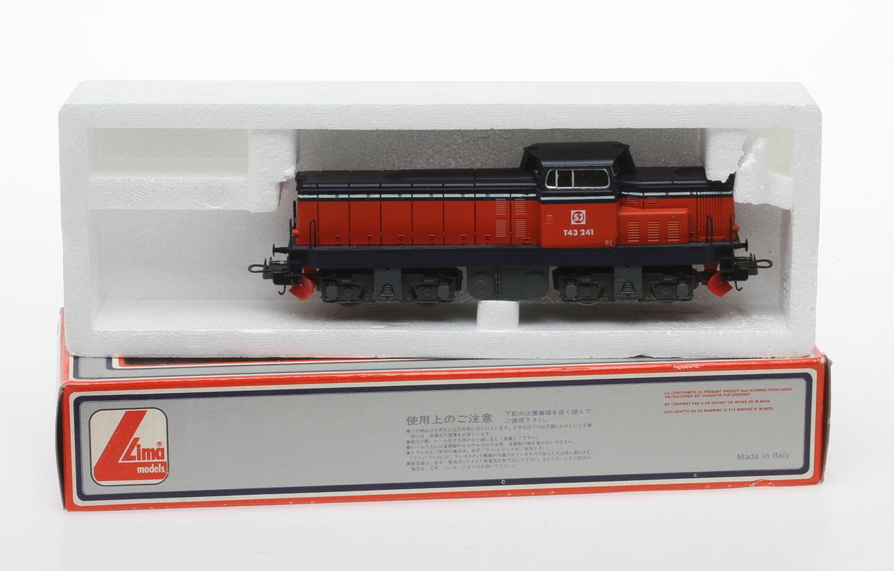 MODELLTÅG LIMA T43 241 i originalkartong.
