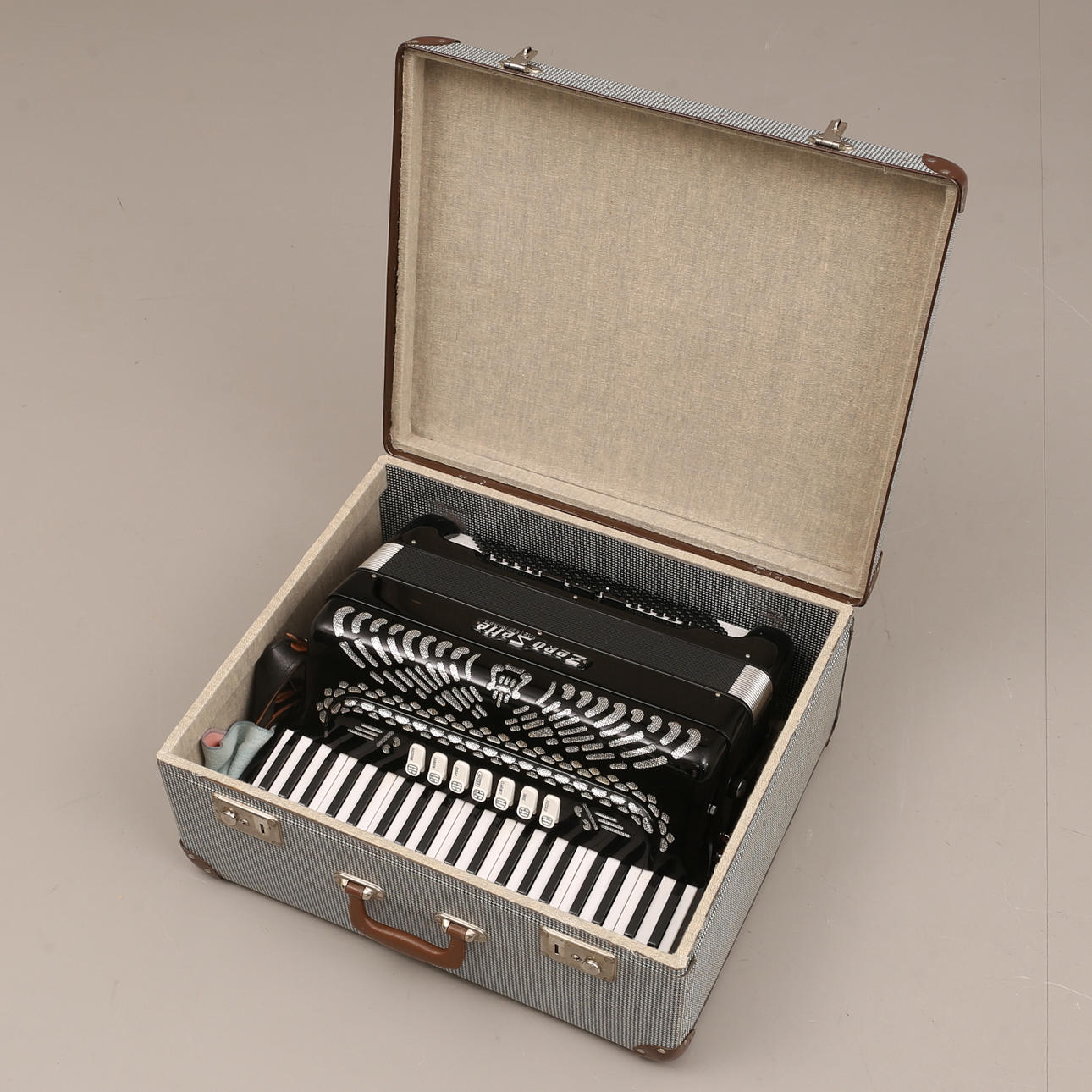 DRAGSPEL, Zero Sette, Castelfidardo, Italien.