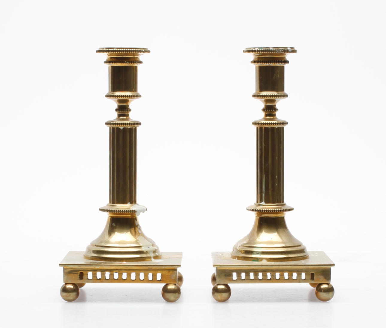 LJUSSTAKAR, ett par, mässing, Skultuna P10.